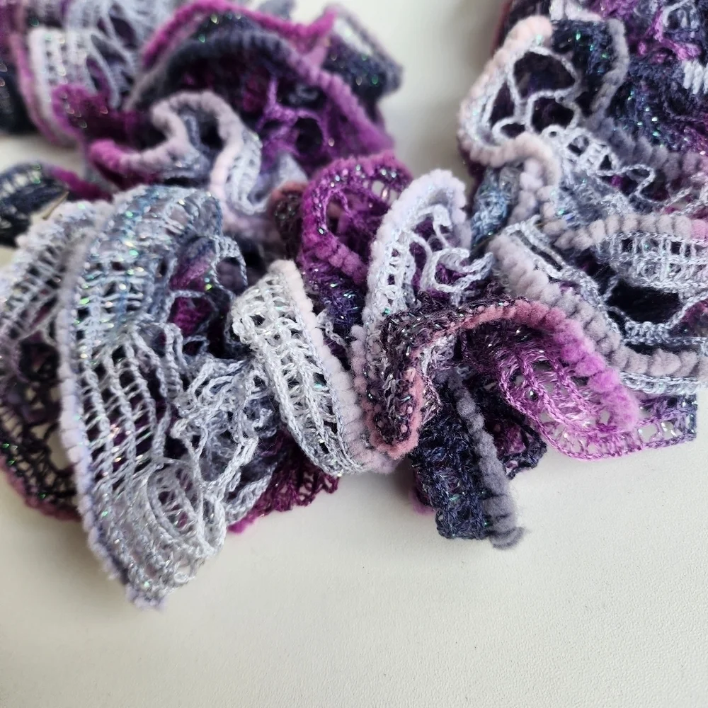 Fashion Sashay Scarf Purple Tiered Ruffle Open Knit Fairycore Romantic 52